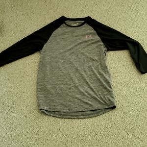 Mens UA tech fitted heat gear 3/4 sleeve shirt